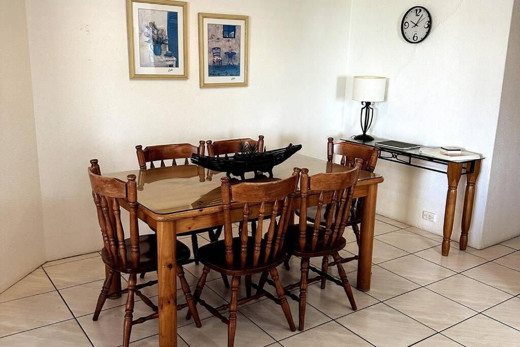 2 Bedroom Ocean View - Alexandria Apartments -Alexandra Headland ماروتشيدور المظهر الخارجي الصورة