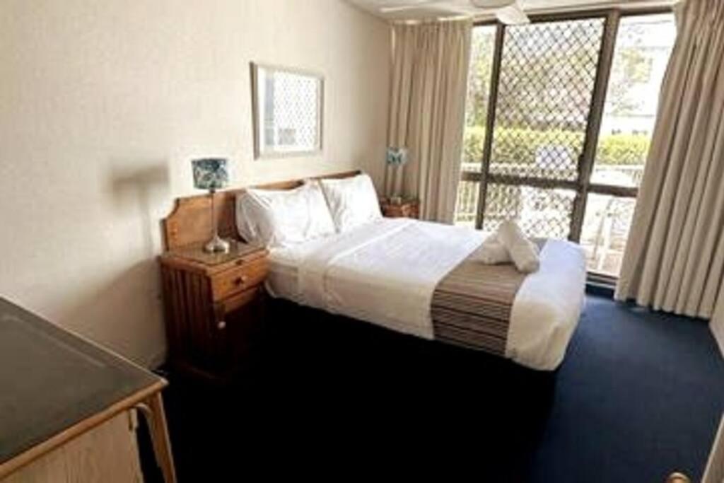 2 Bedroom Ocean View - Alexandria Apartments -Alexandra Headland ماروتشيدور المظهر الخارجي الصورة
